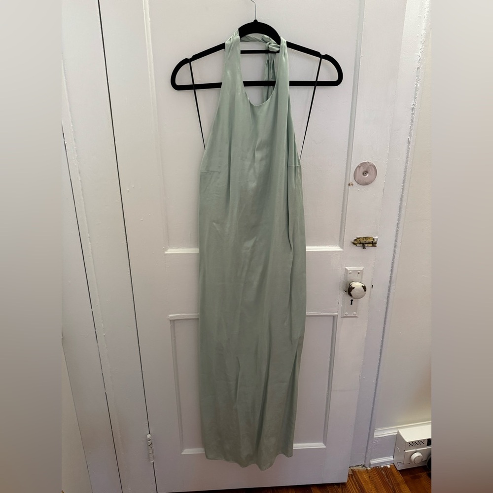 NWT H&M Halter Midi Dress. Size medium.